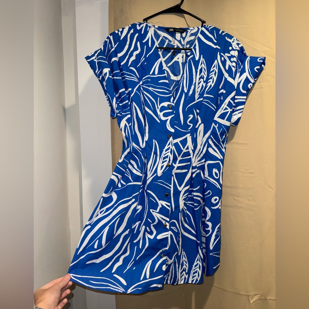 ZARA Blue & White Abstract Printed Mini Dress | size: small | never worn